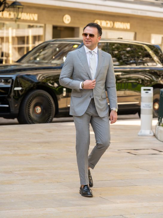 Your Bespoke Suit, Your Identity