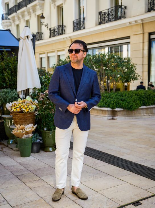 The Art of Casual Elegance